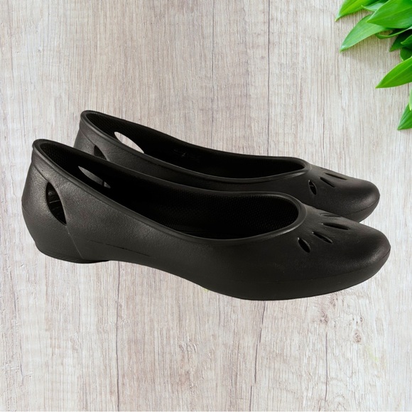 Crocs Kelli Flats Cutout Black Ballet Flats - Picture 3 of 11